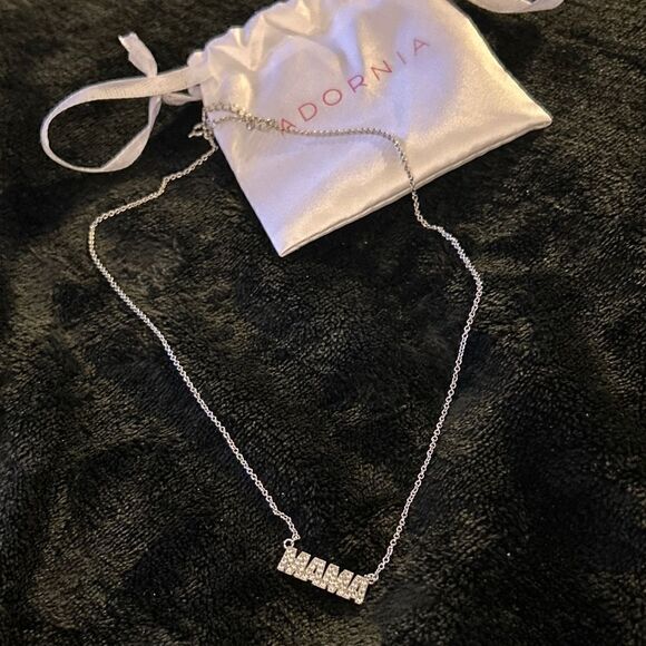 Adornia MAMA rhodium plated and Swarovski crystal necklace NEW - Picture 1 of 5